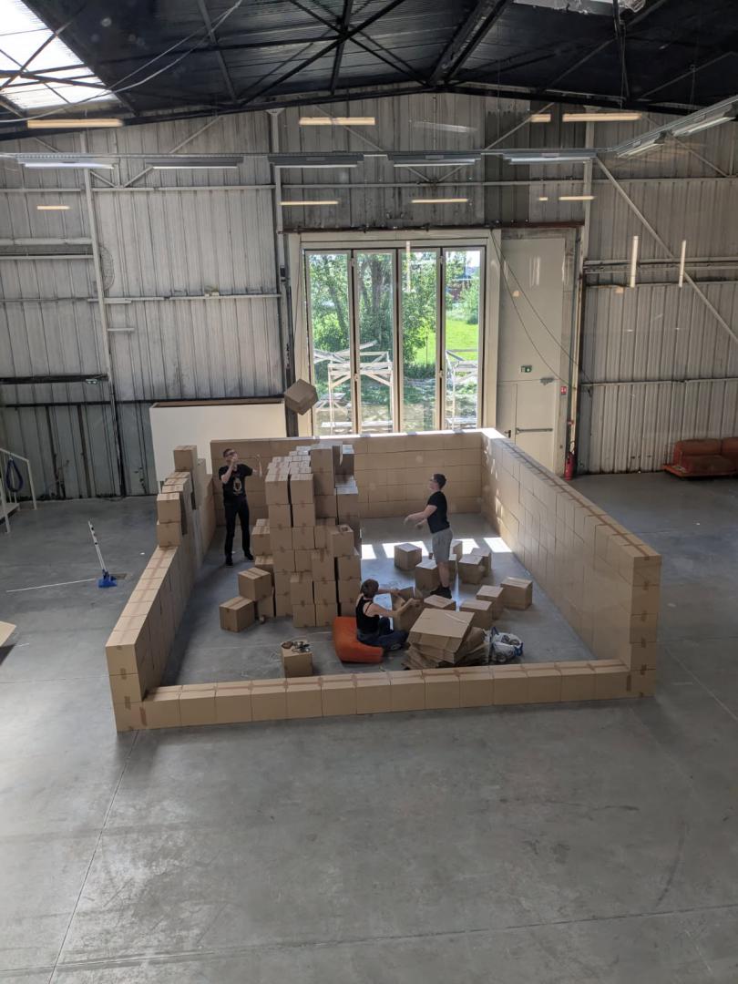 JOUENT AVEC LES ŒUVRES (montage :-))