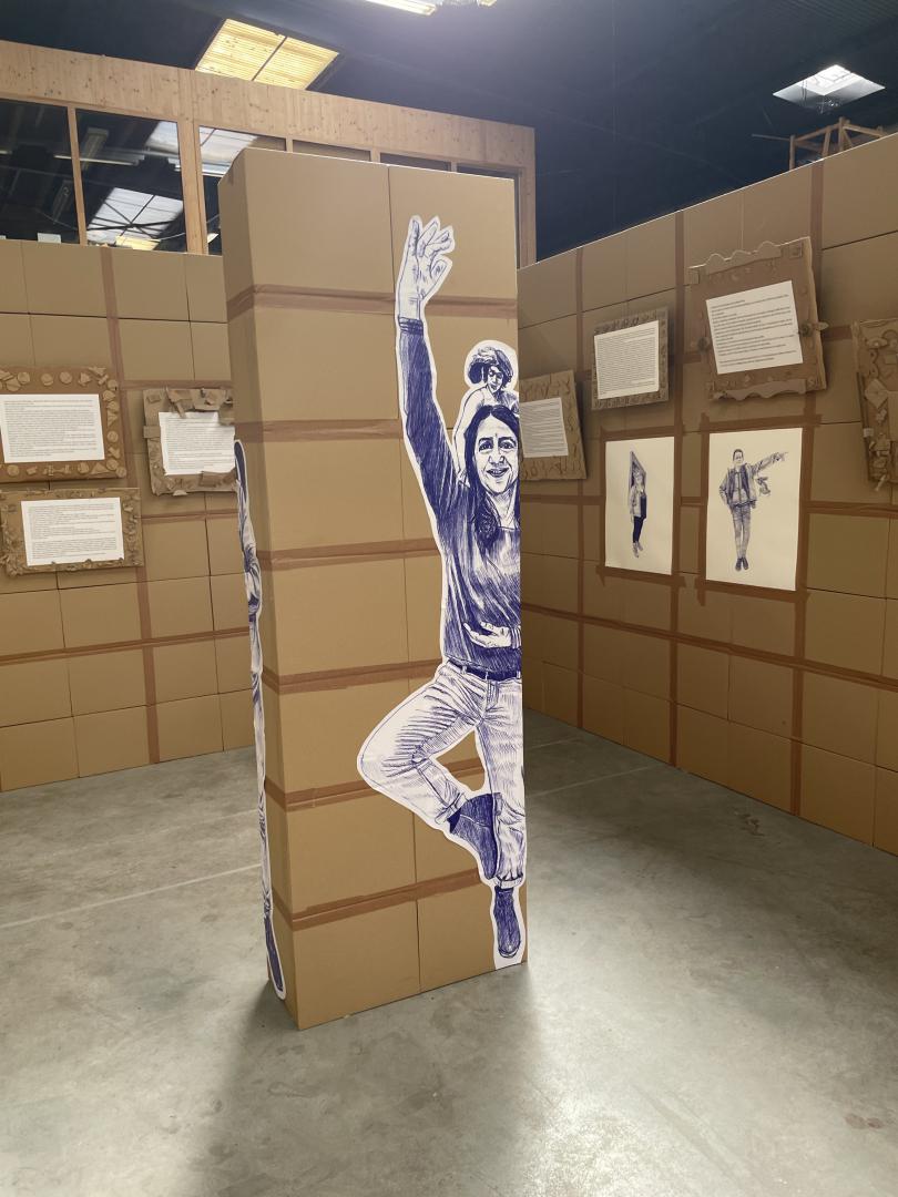 JOUENT AVEC LES ŒUVRES